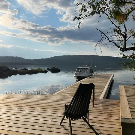 Jaktstuga Inai Haven *