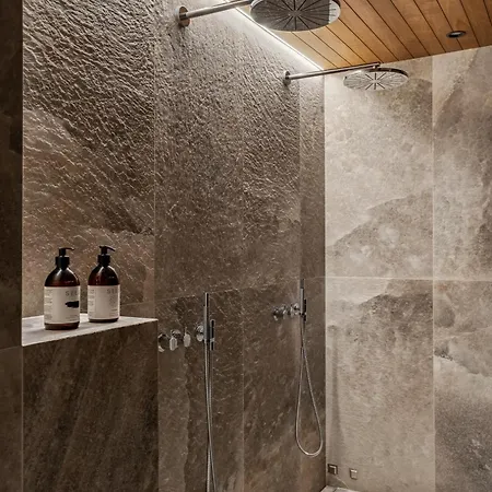 Inai Haven Lodge *